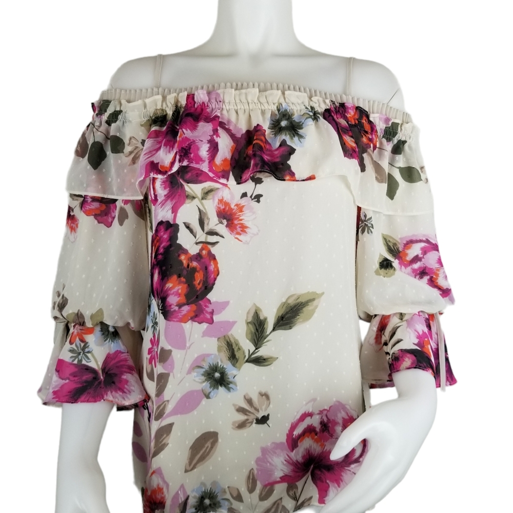 White House Black Market Off The Shoulder Blouse